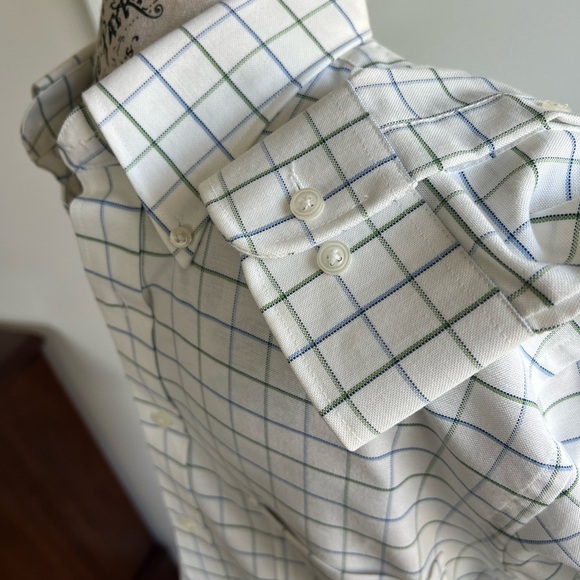 2 NWOT Van Heusen Men’s Long Sleeve Button Down Shirts - Picture 6 of 11